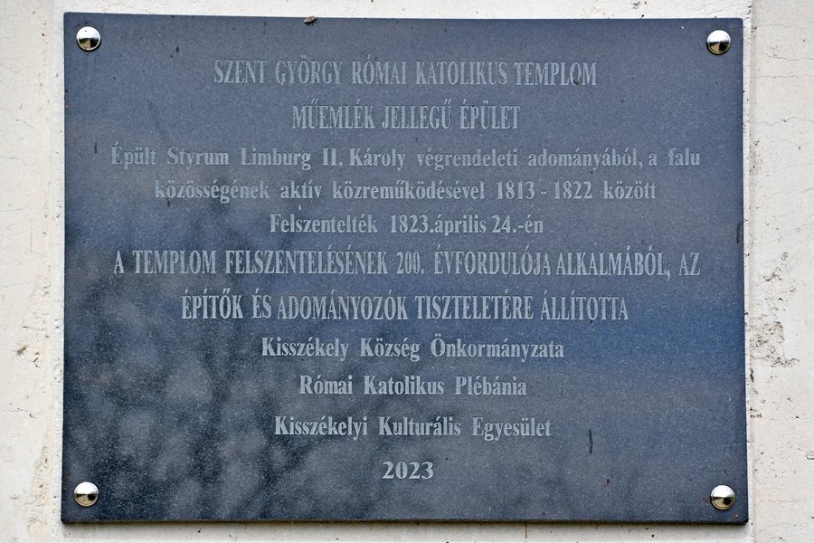 File:Kisszékely, római katolikus templom 2025 07.jpg