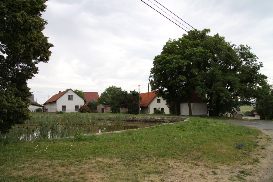 File:Drahlín (7).JPG