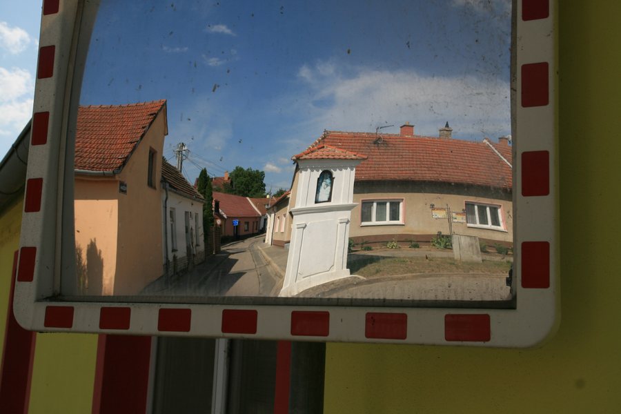 File:Telnice, Růžová, boží muka (8353).jpg