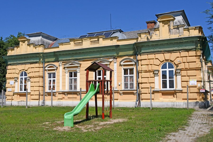 File:Levelek, Molnár-kastély 2023 01.jpg