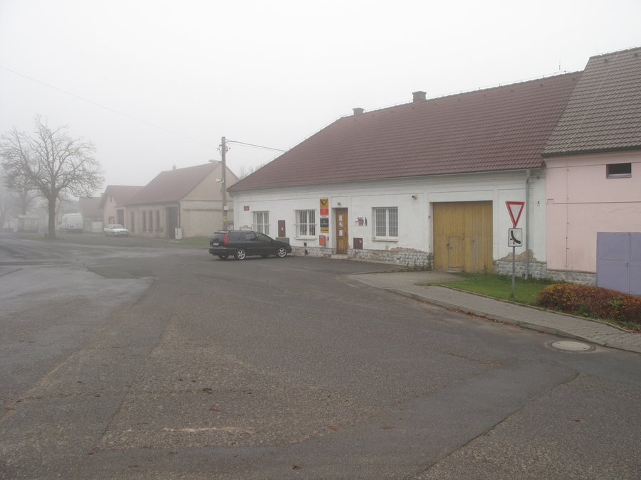 File:Rynholec, domy II.jpg