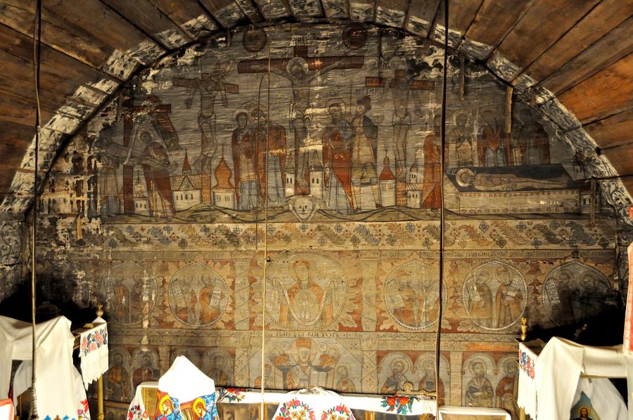 File:Biserica de lemn din Budești Susani (56).jpg