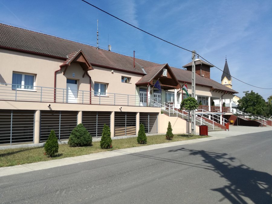 Döge town hall