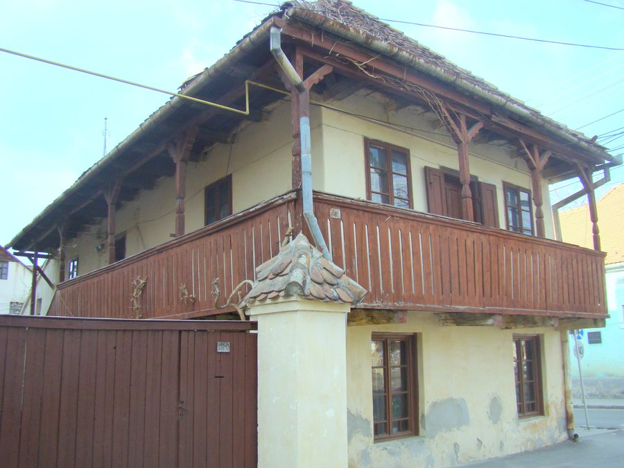 File:RO HR Casa Peter Imre din Cristuru Secuiesc (1).jpg