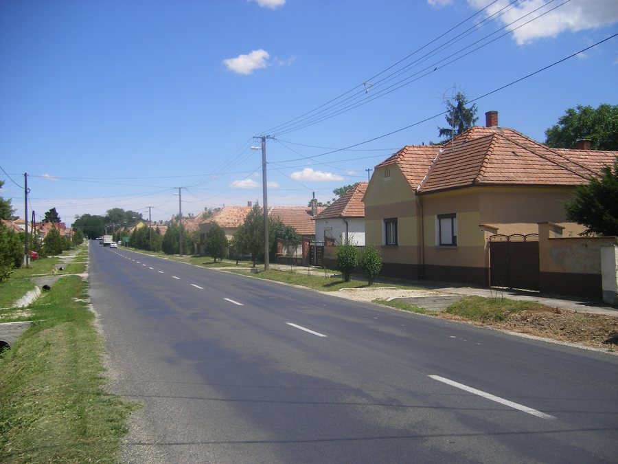 File:Tokorcs.JPG