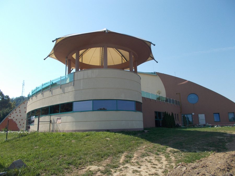 File:Tamasi Bath (N). - Tamási, Tolna County, Hungary.JPG