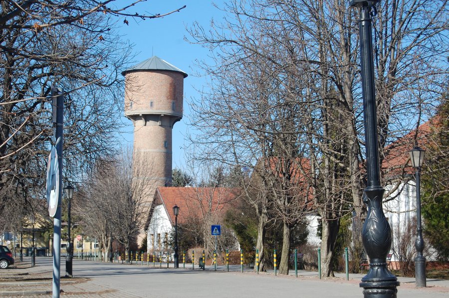 File:Hercegcentrum.jpg