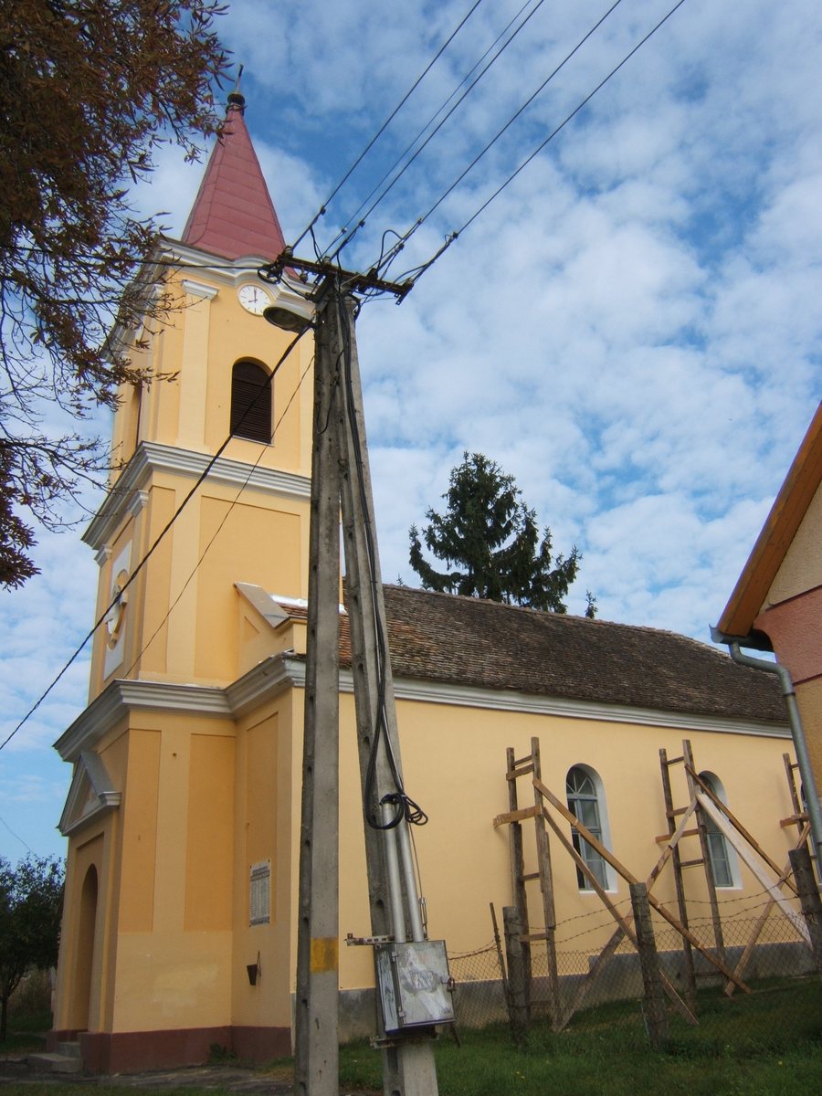 File:Gadács, evangélikus templom.jpg