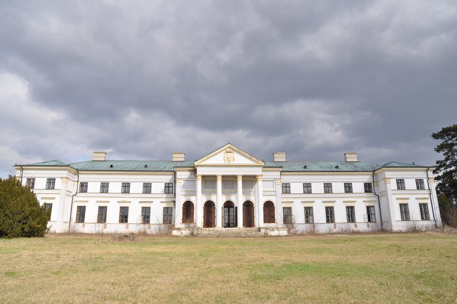 File:Seregélyes, Zichy–Hadik-kastély, 10.jpg