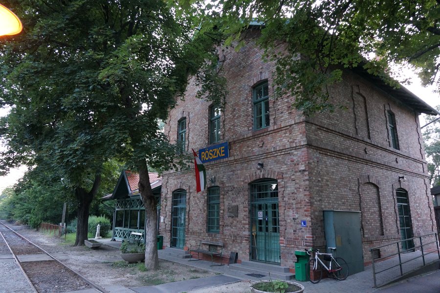 File:Gare Roszke 08738.JPG