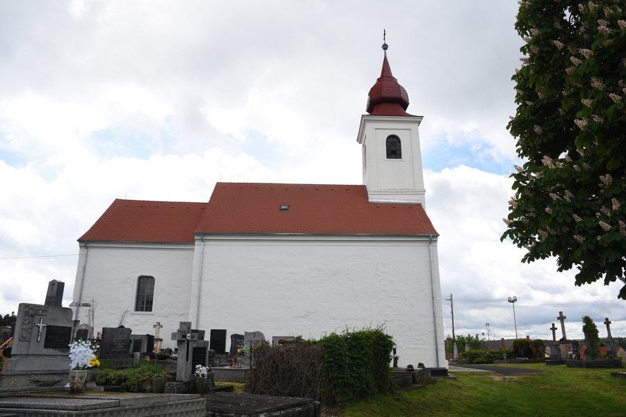 File:Temetőhegyi kápolna Vasvár 02.jpg