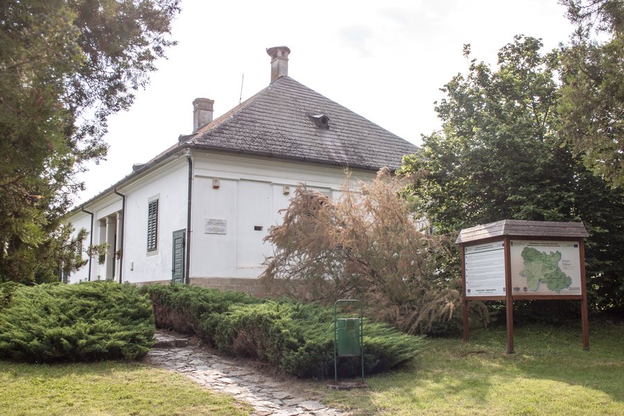 Mudrány mansion in Szabolcs village