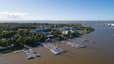 Yachthafen an der Mündung des Pärnu-Flusses