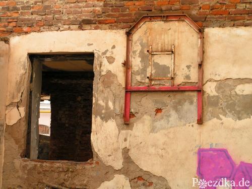 Двор по улице Комсомольской Двор по улице Комсомольской