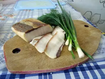 Ukrainisches Salo